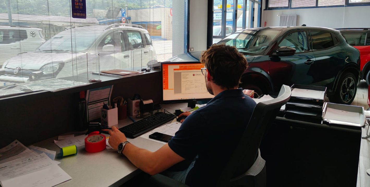 servizio vendita e noleggio auto - automeccanica nando 3
